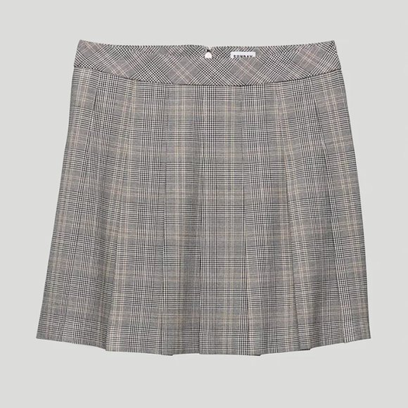 Sunday Best Plaid Mini Skirt in Beige size 4 - Picture 4 of 13